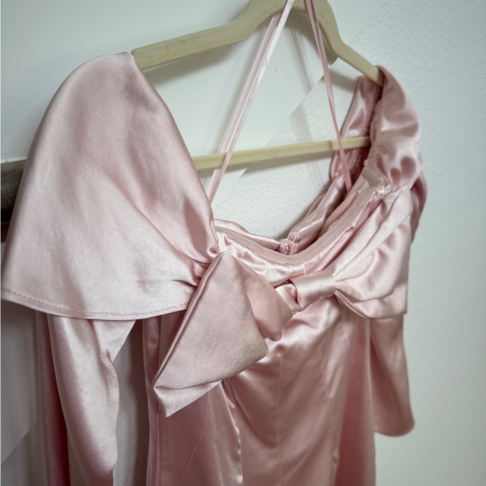 Lilith Off Shoulder Bow Mini Dress Blush - Picture 5 of 7